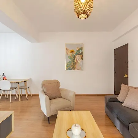 شقة Cosy 2-bedroom Apartment, 10 Minutes From The لارنكا